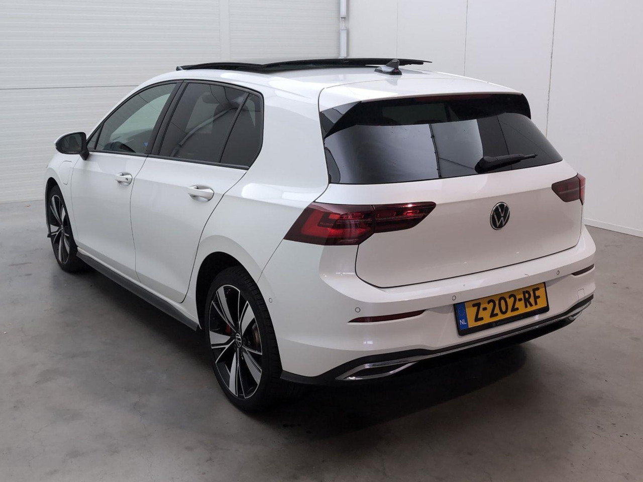 Volkswagen Golf 1.4 eHybrid GTE | 2022 | 76.195 km | Automaat | Z202RF | NAP: Geen oordeel - Hatchback: picture 3 Volkswagen Golf 1.4 eHybrid GTE | 2022 | 76.195 km | Automaat | Z202RF | NAP: Geen oordeel - Hatchback: picture 3