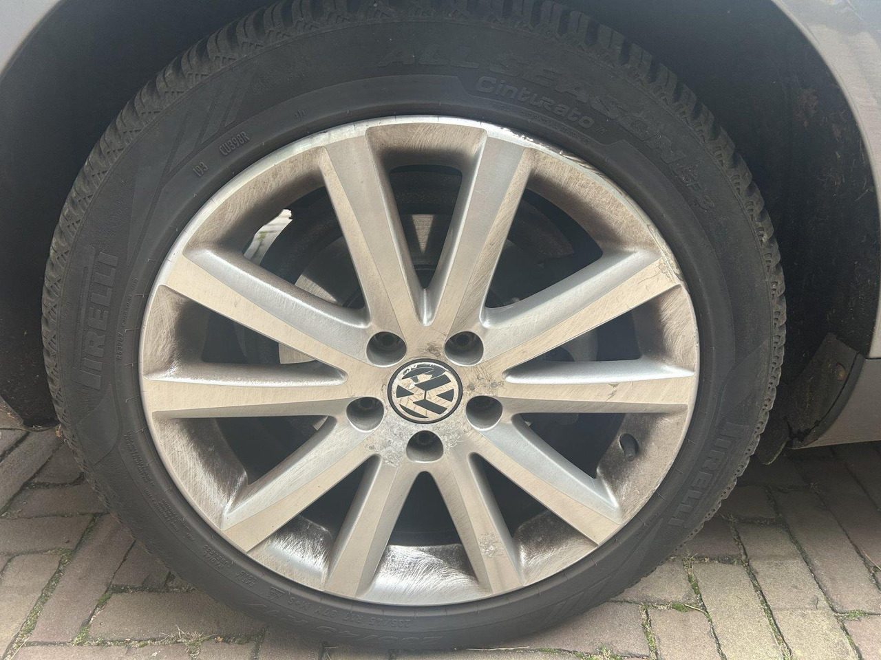 Volkswagen | Passat Variant | 2.0 TDI Sportline | 2006 | 379.923 km | Automaat | 20THBX | Logisch - Car: picture 2 Volkswagen | Passat Variant | 2.0 TDI Sportline | 2006 | 379.923 km | Automaat | 20THBX | Logisch - Car: picture 2