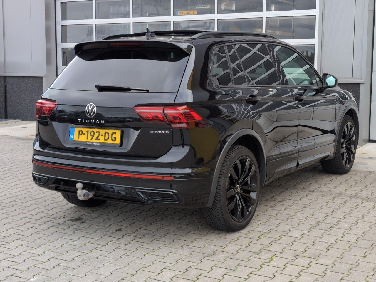 Volkswagen Tiguan 1.4 TSI eHybrid R - Line Business+ | 2021 | 96.459 km | Automaat | P192DG | NAP: Geen oordeel - SUV: picture 4 Volkswagen Tiguan 1.4 TSI eHybrid R - Line Business+ | 2021 | 96.459 km | Automaat | P192DG | NAP: Geen oordeel - SUV: picture 4