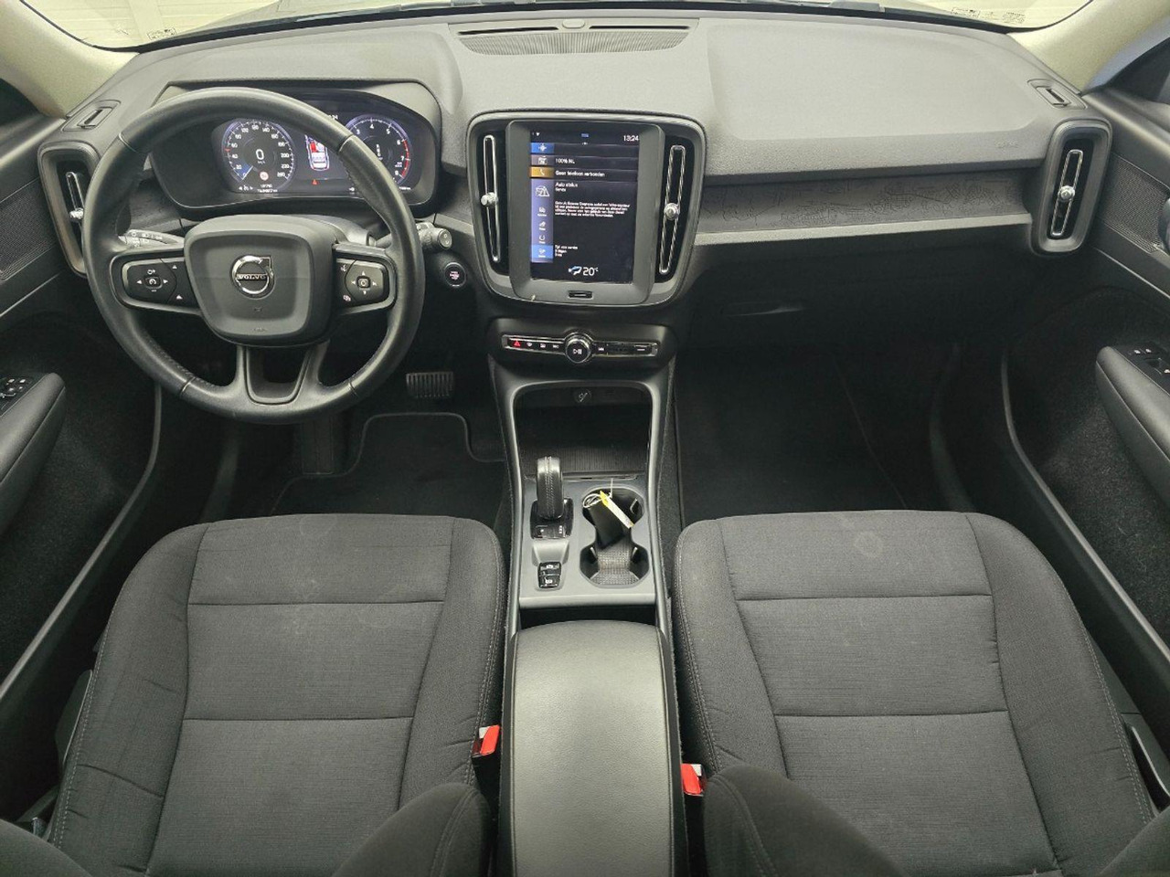 Volvo XC40 1.5 T3 | 2020 | 131.790 km | Automaat | GBG77X | NAP: Geen oordeel - SUV: picture 5 Volvo XC40 1.5 T3 | 2020 | 131.790 km | Automaat | GBG77X | NAP: Geen oordeel - SUV: picture 5
