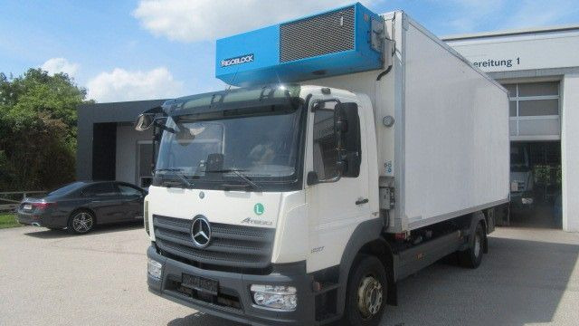 Mercedes-Benz Atego 1527L Tiefkühler, LBW,... - Refrigerator truck: picture 2 Mercedes-Benz Atego 1527L Tiefkühler, LBW,... - Refrigerator truck: picture 2