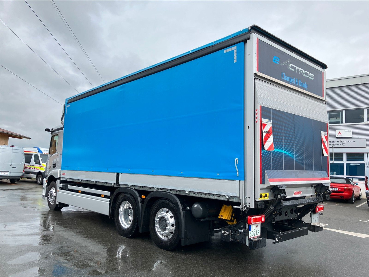 Mercedes-Benz eActros 400L 6x2 - Curtainsider truck, Electric truck: picture 2 Mercedes-Benz eActros 400L 6x2 - Curtainsider truck, Electric truck: picture 2