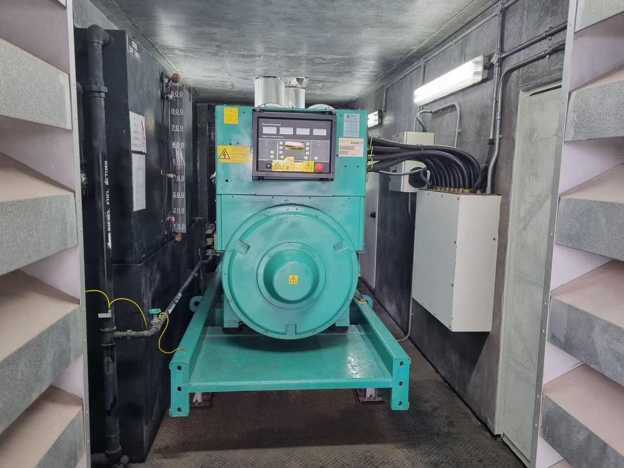 CUMMINS KTA50-G3 - Tool/ Equipment: picture 2 CUMMINS KTA50-G3 - Tool/ Equipment: picture 2