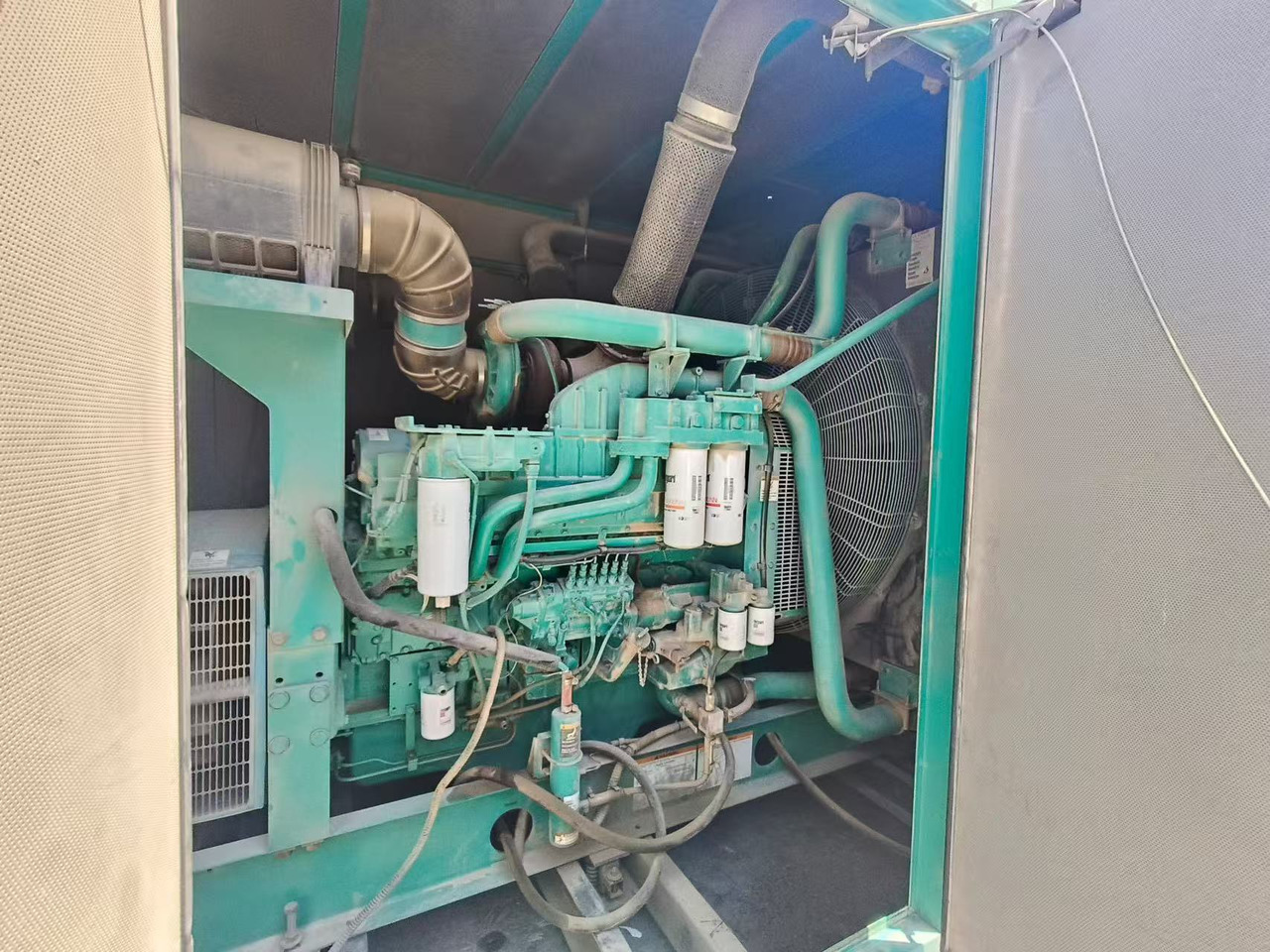 CUMMINS QST30-G4 - Generator set: picture 2 CUMMINS QST30-G4 - Generator set: picture 2