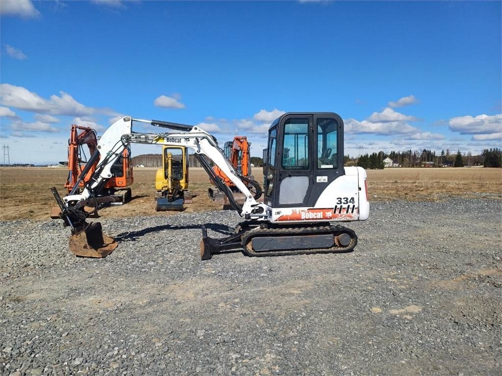 Bobcat 334 kallistajalla - Mini excavator: picture 2 Bobcat 334 kallistajalla - Mini excavator: picture 2