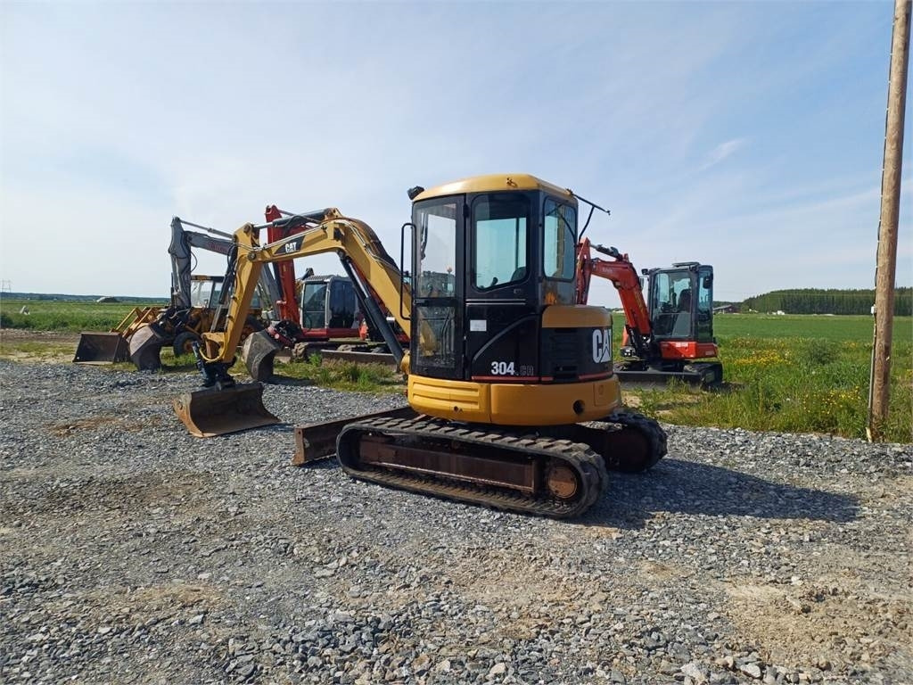 CAT 304cr Kallistuvalla liittimellä - Mini excavator: picture 3 CAT 304cr Kallistuvalla liittimellä - Mini excavator: picture 3