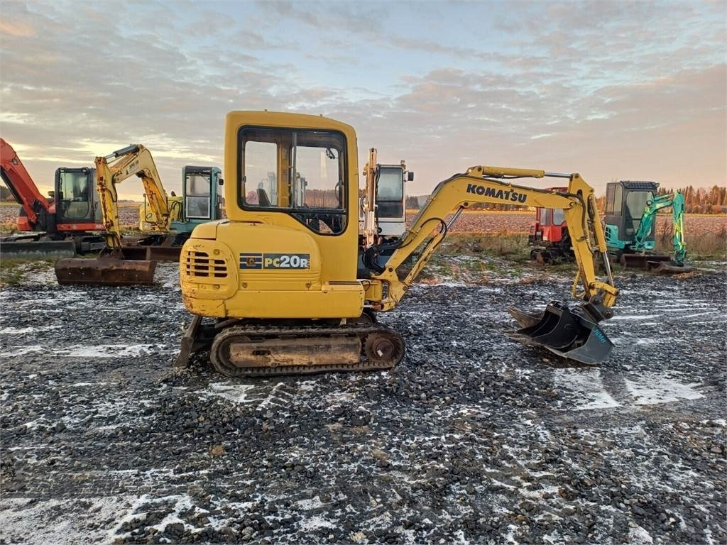 Komatsu PC20R-8 Kallistuvalla liittimellä - Mini excavator: picture 5 Komatsu PC20R-8 Kallistuvalla liittimellä - Mini excavator: picture 5