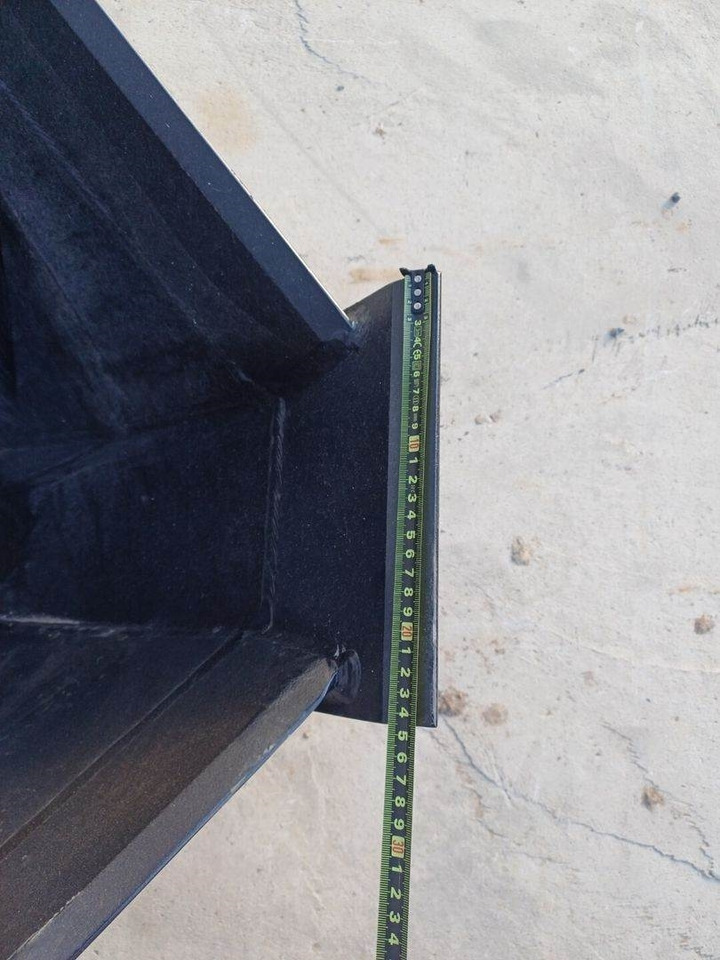 Tarfin Pelto-ojakauha s40 200L - Bucket for Construction machinery: picture 5 Tarfin Pelto-ojakauha s40 200L - Bucket for Construction machinery: picture 5