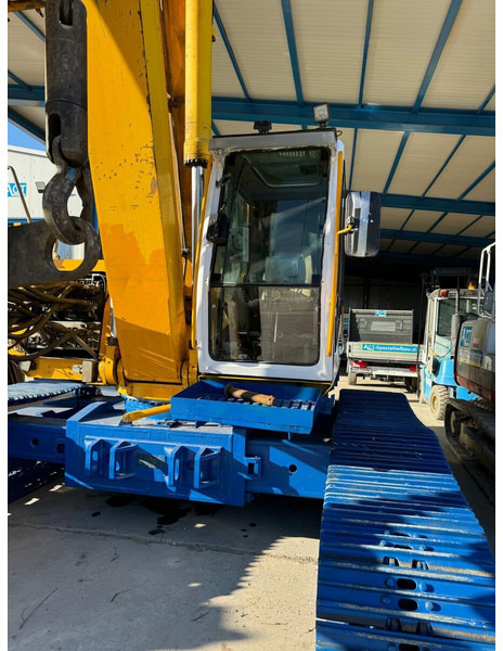 Bauer BG 18 H - Drilling rig: picture 5 Bauer BG 18 H - Drilling rig: picture 5