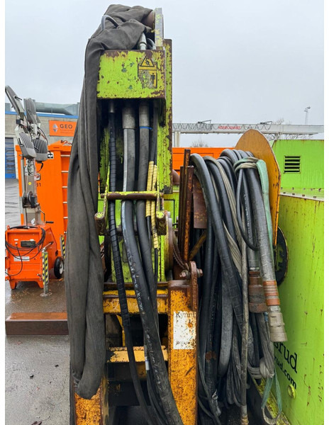 ICE 1423 C - Hydraulic hammer for Construction machinery: picture 3 ICE 1423 C - Hydraulic hammer for Construction machinery: picture 3