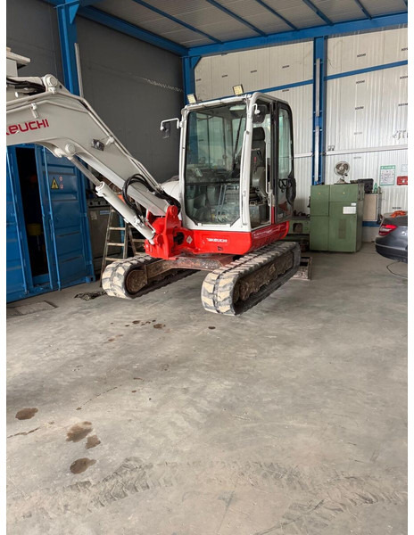 Takeuchi TB260 - Mini excavator: picture 2 Takeuchi TB260 - Mini excavator: picture 2