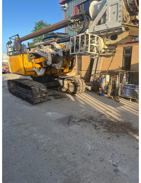 Tescar CF8 - Drilling rig: picture 3 Tescar CF8 - Drilling rig: picture 3
