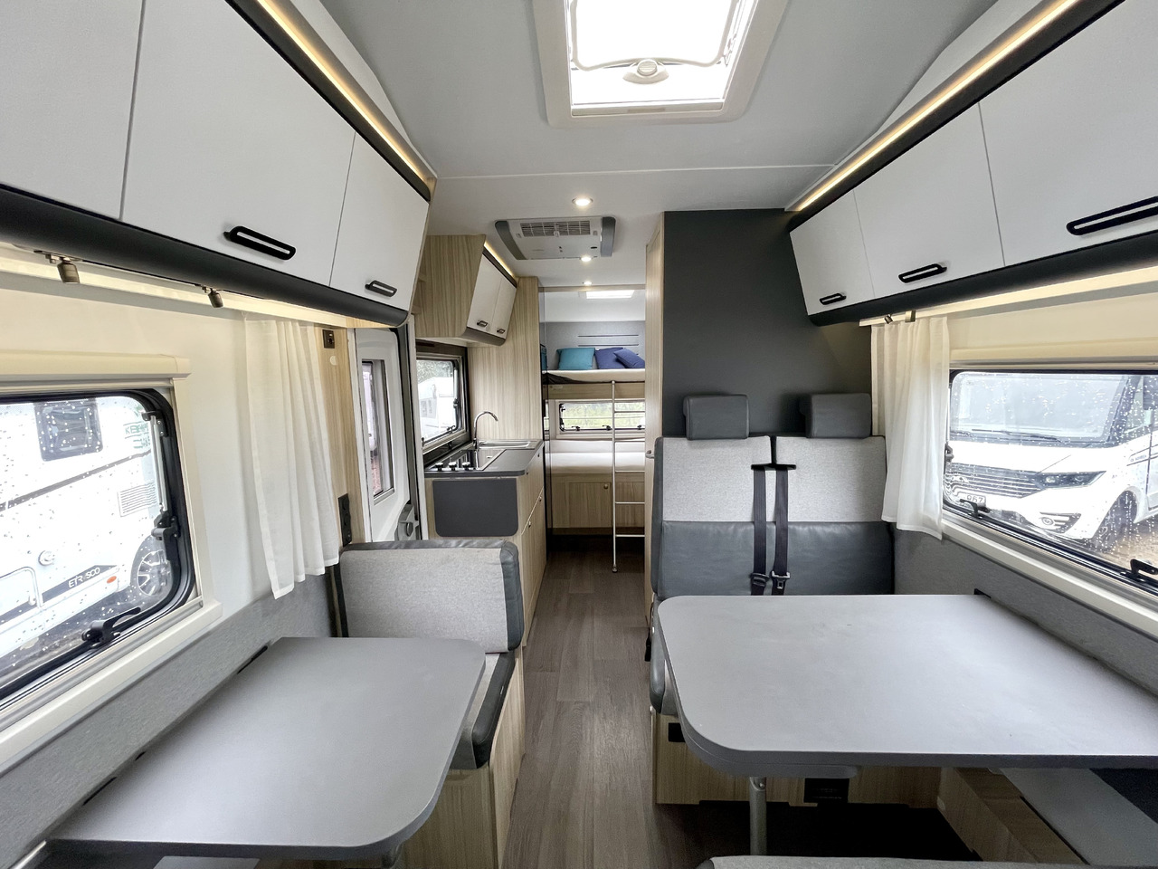 Alcove motorhome SUN LIVING A 70 DK: picture 6