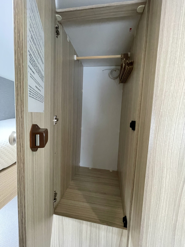 Alcove motorhome SUN LIVING A 70 DK: picture 12