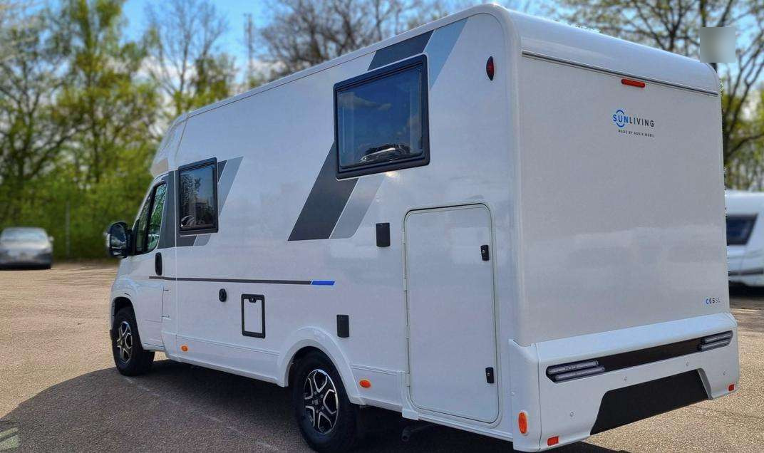 SUN LIVING C 65 SL - Semi-integrated motorhome: picture 3 SUN LIVING C 65 SL - Semi-integrated motorhome: picture 3