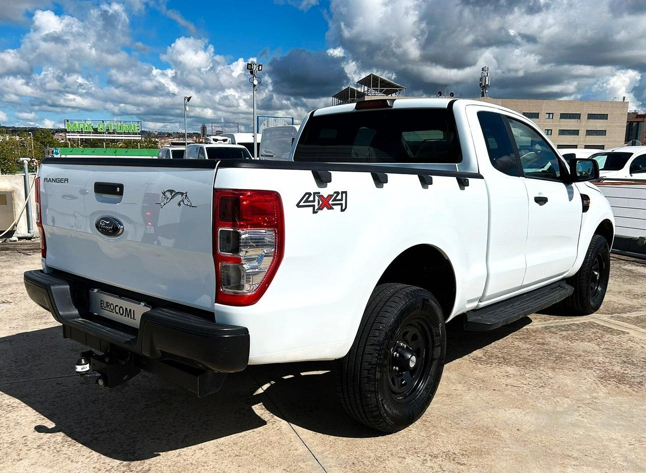 Ford Ranger 2.2 160 cv XL Supercab 4 posti 4wd gan - Pickup truck: picture 5 Ford Ranger 2.2 160 cv XL Supercab 4 posti 4wd gan - Pickup truck: picture 5