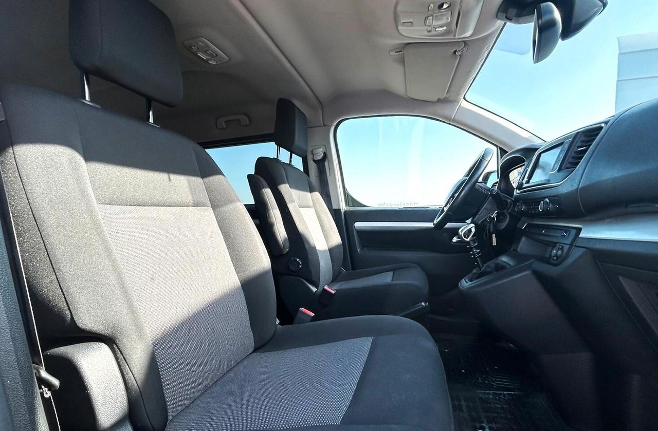 Combi van Peugeot Expert Traveller 2.0 HDi 150 cv Autocarro: picture 10
