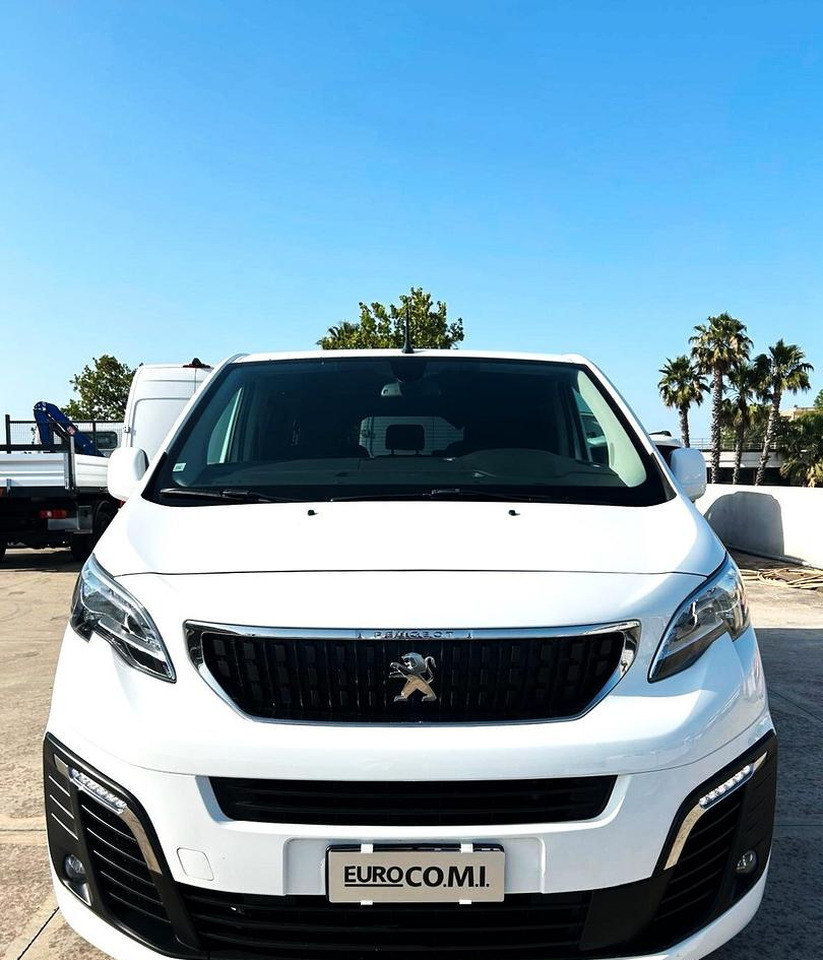 Peugeot Expert Traveller 2.0 HDi 150 cv Autocarro - Combi van: picture 2 Peugeot Expert Traveller 2.0 HDi 150 cv Autocarro - Combi van: picture 2