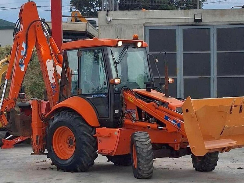 Fiat KOBELCO FB100 - Backhoe loader: picture 4 Fiat KOBELCO FB100 - Backhoe loader: picture 4