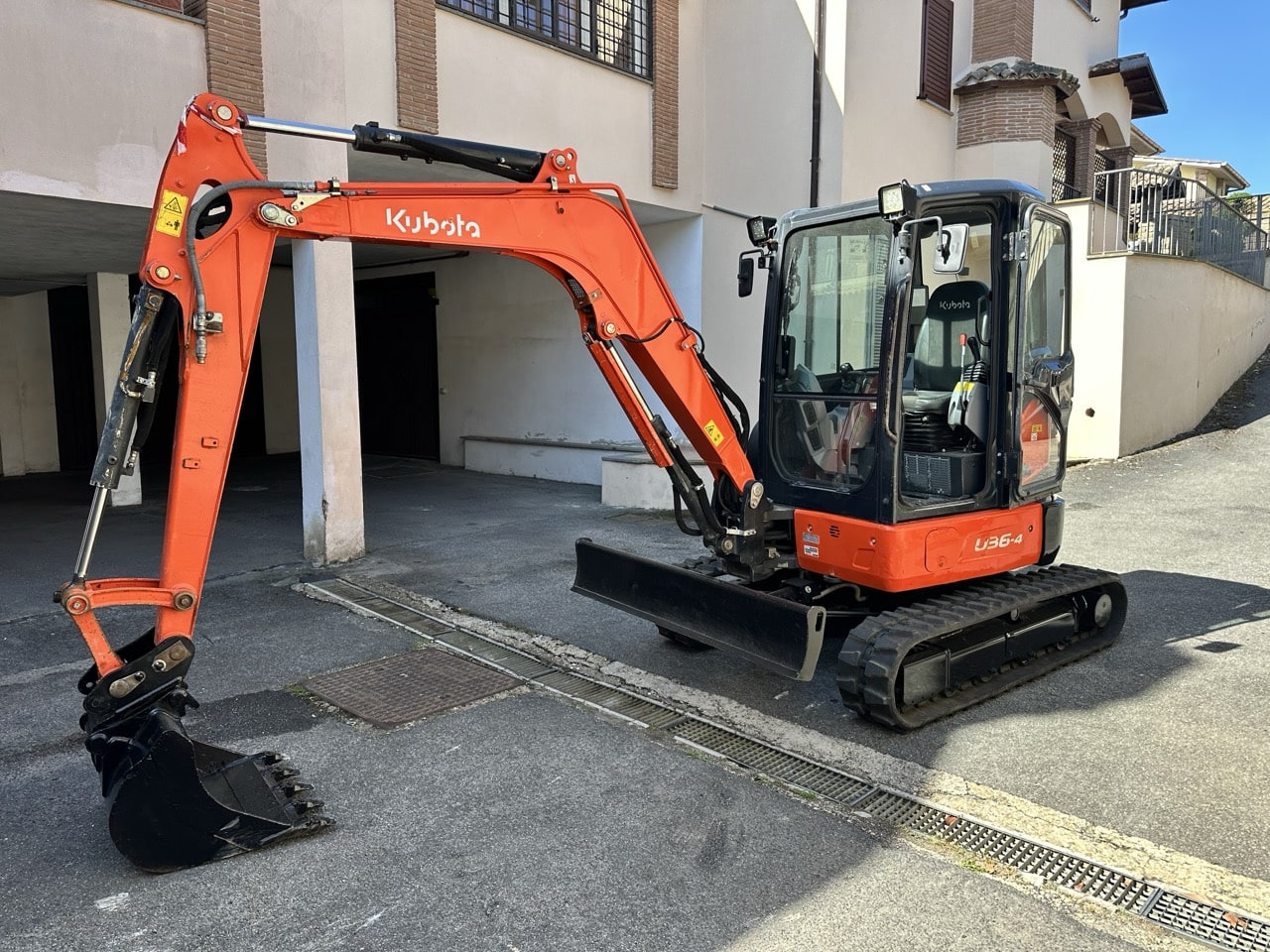 KUBOTA U36-4 - Mini excavator: picture 1 KUBOTA U36-4 - Mini excavator: picture 1