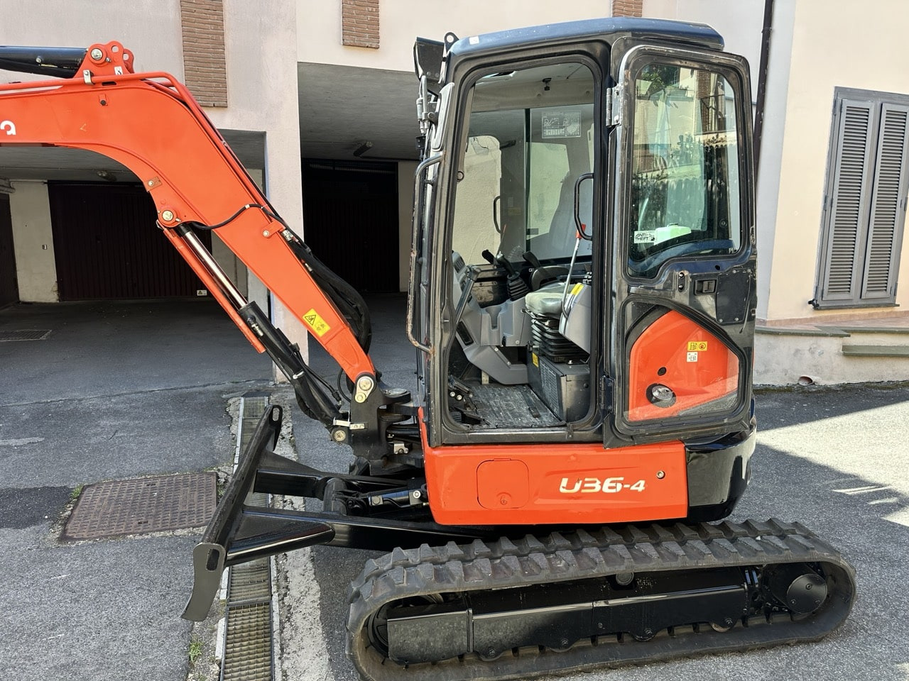 KUBOTA U36-4 - Mini excavator: picture 2 KUBOTA U36-4 - Mini excavator: picture 2