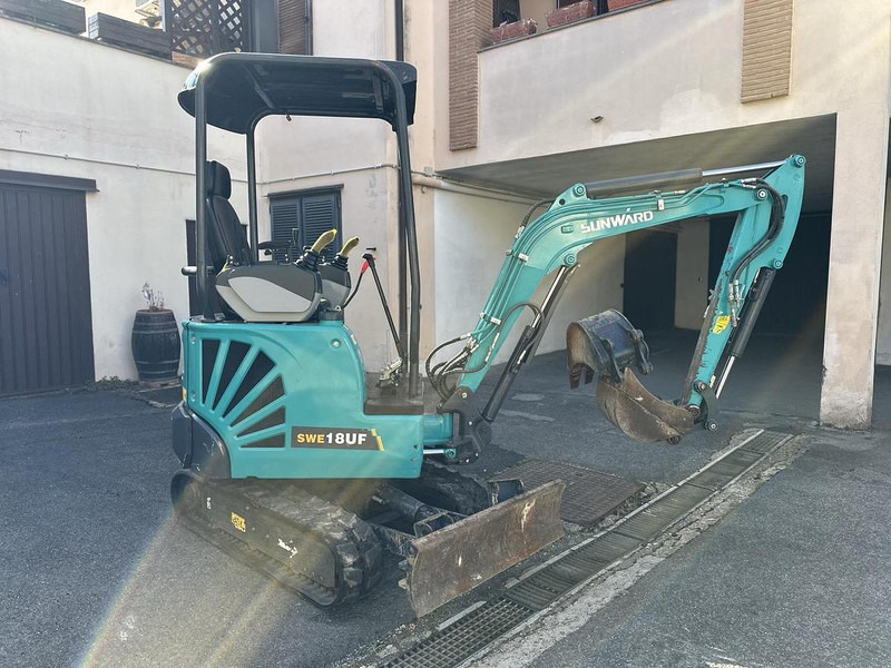 Sunward SWE18UF - Mini excavator: picture 3 Sunward SWE18UF - Mini excavator: picture 3