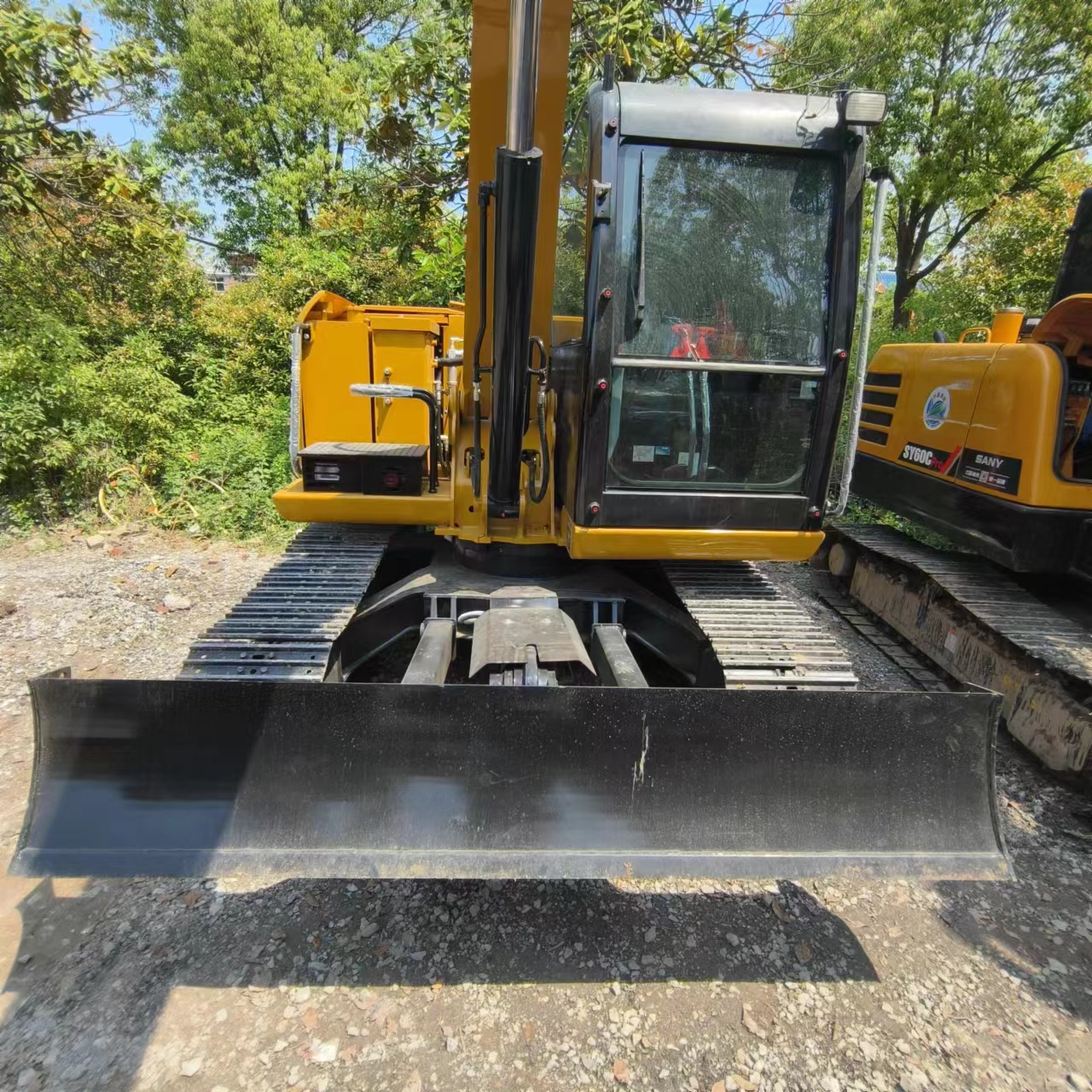 Mini excavator CATERPILLAR 307: picture 6