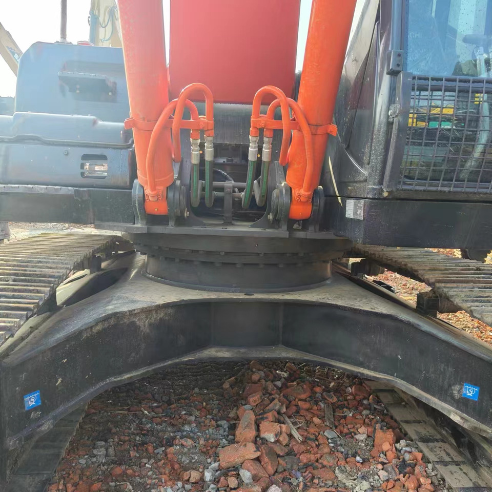 Crawler excavator HITACHI ZX360: picture 9 Crawler excavator HITACHI ZX360: picture 9