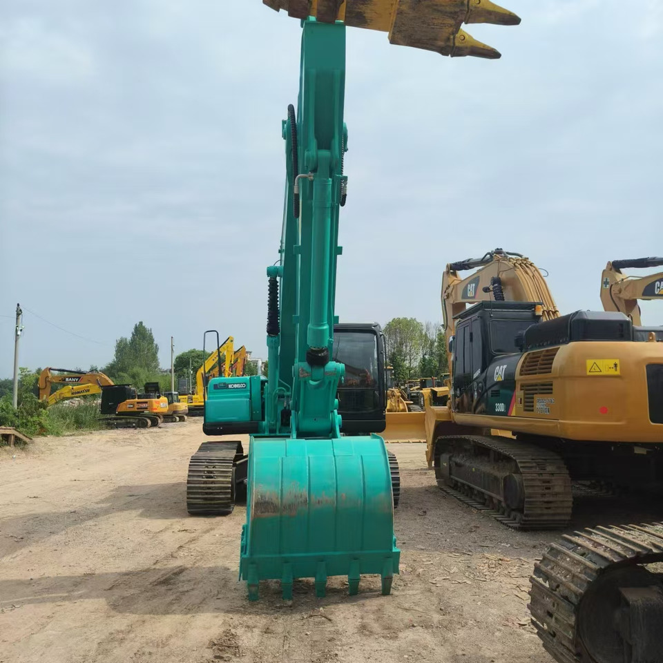 Crawler excavator KOBELCO SK260: picture 7