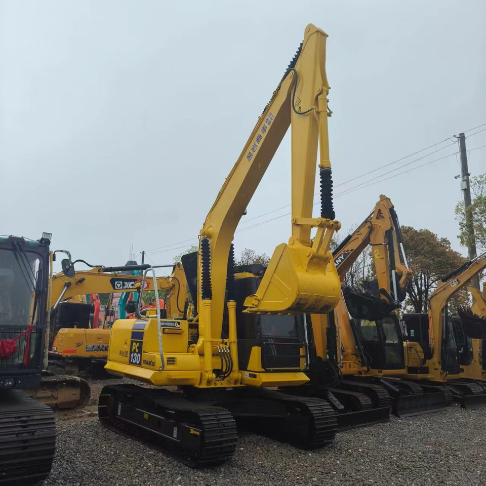KOMATSU PC130-7 - Crawler excavator: picture 1 KOMATSU PC130-7 - Crawler excavator: picture 1