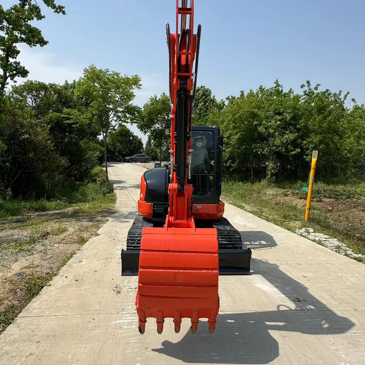 Crawler excavator KUBOTA KX165: picture 12