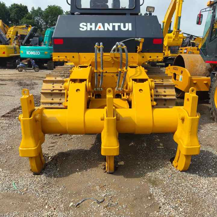 Bulldozer SHANTUI SD22: picture 8 Bulldozer SHANTUI SD22: picture 8