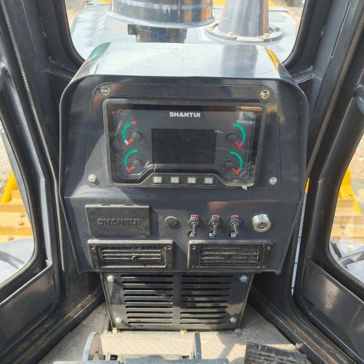 Bulldozer SHANTUI SD22: picture 10 Bulldozer SHANTUI SD22: picture 10