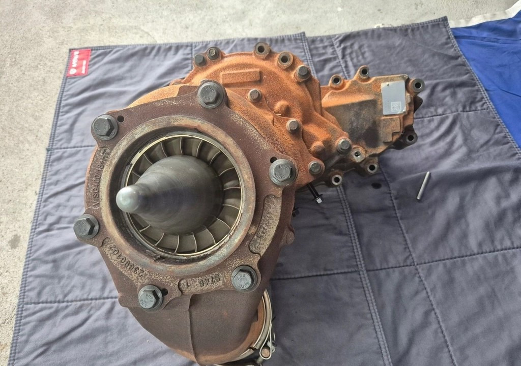 COMPOUND I-SAVE VOLVO FH 5 Renault T-Serie Evo P23875327 - Turbo: picture 2 COMPOUND I-SAVE VOLVO FH 5 Renault T-Serie Evo P23875327 - Turbo: picture 2