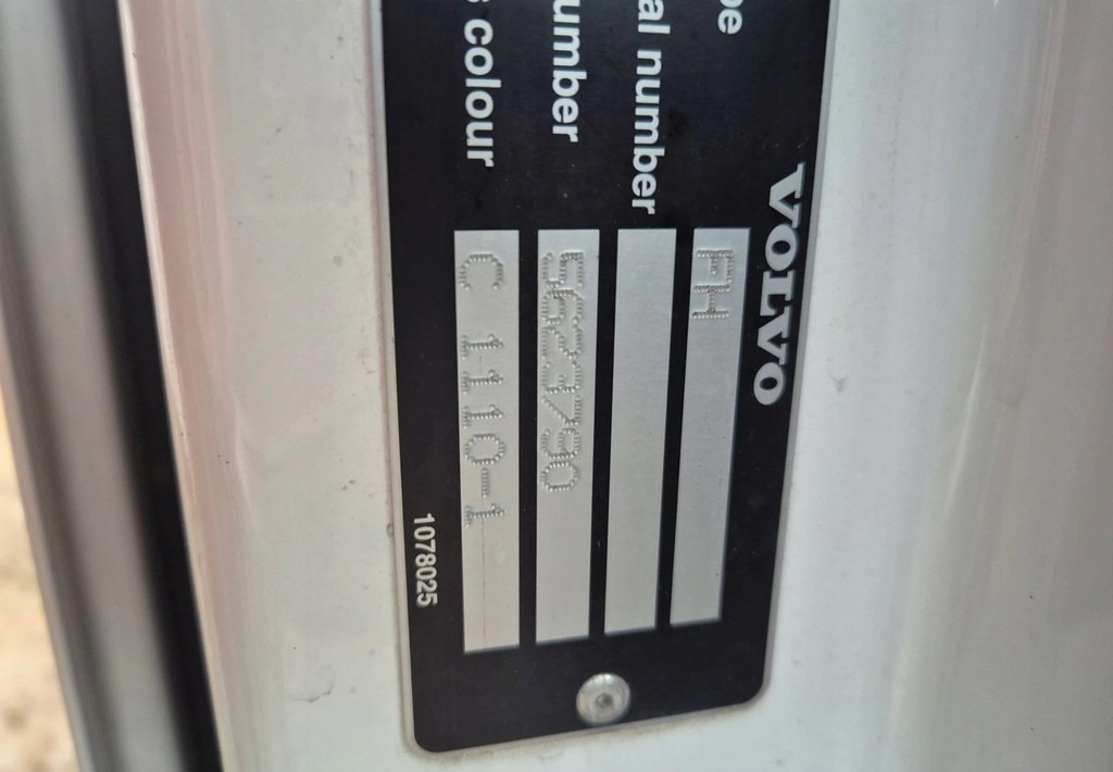 DRZWI KOMPLETNE LEWE VOLVO FH 4 1110 - Door and parts: picture 3 DRZWI KOMPLETNE LEWE VOLVO FH 4 1110 - Door and parts: picture 3