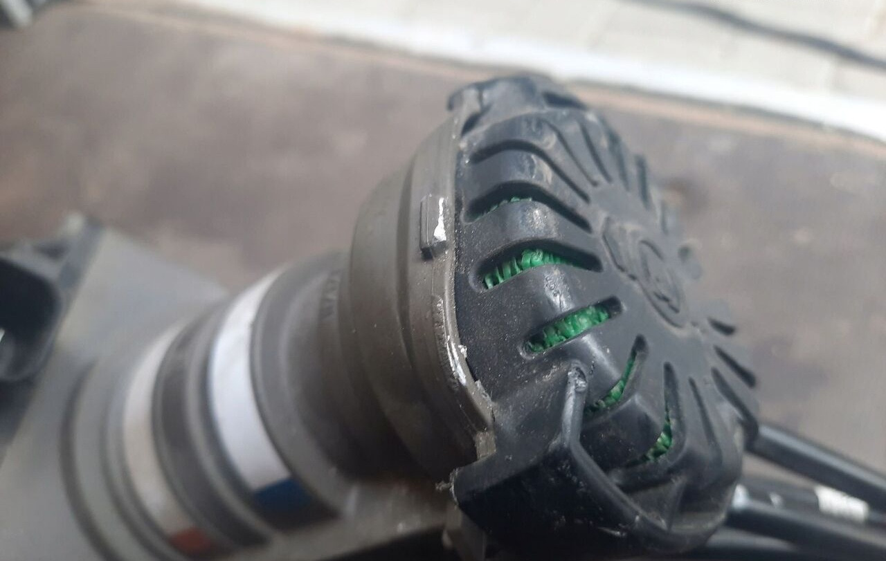 Knorr-Bremse Volvo FH FM 4 FMX - Brake valve for Truck: picture 3 Knorr-Bremse Volvo FH FM 4 FMX - Brake valve for Truck: picture 3