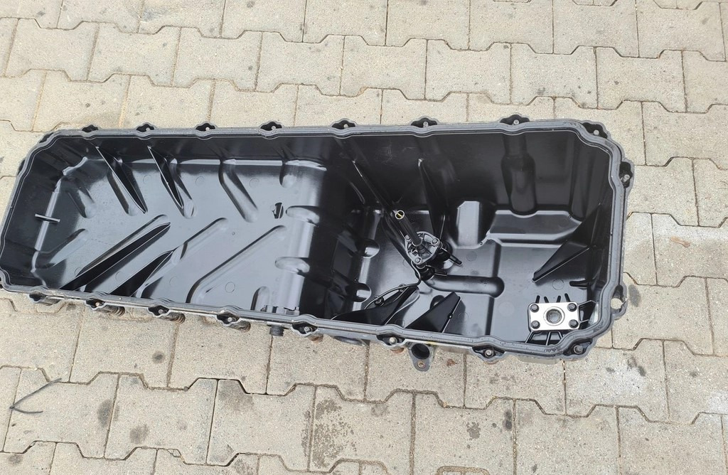 RENAULT MAGNUM DXI 13 20521170 - Oil pan: picture 3 RENAULT MAGNUM DXI 13 20521170 - Oil pan: picture 3