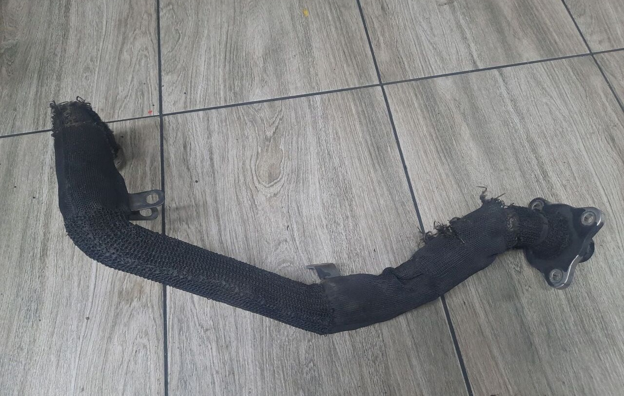 Renault GAMA T RANGE - Exhaust pipe for Truck: picture 3 Renault GAMA T RANGE - Exhaust pipe for Truck: picture 3