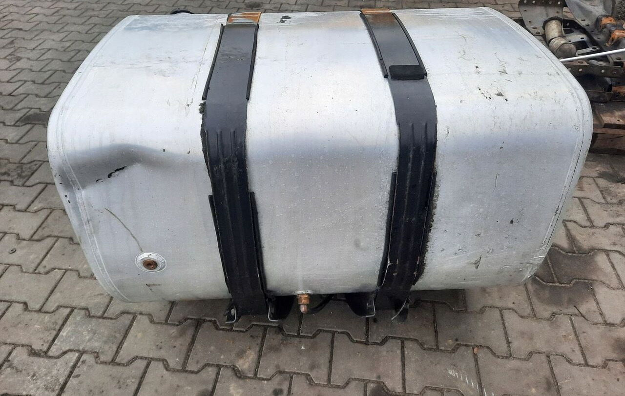Renault ZBIORNIK PALIWA RENAULT GAMA T RANGE 100/70/70 21655306 - Fuel tank for Truck: picture 1 Renault ZBIORNIK PALIWA RENAULT GAMA T RANGE 100/70/70 21655306 - Fuel tank for Truck: picture 1