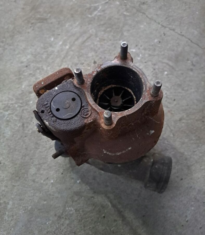 Schwitzer 316952 Renault MIDLUM DXI 7 - Turbo for Truck: picture 2 Schwitzer 316952 Renault MIDLUM DXI 7 - Turbo for Truck: picture 2