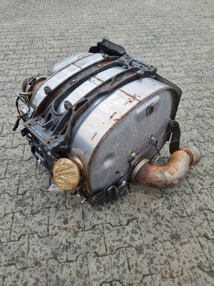 VOLVO KATALIZATOR TŁUMIK DPF FILTR KOMPLETNY VOLVO FH 4 FM 4 RENAULT GAMA T RANGE - Catalytic converter: picture 4 VOLVO KATALIZATOR TŁUMIK DPF FILTR KOMPLETNY VOLVO FH 4 FM 4 RENAULT GAMA T RANGE - Catalytic converter: picture 4