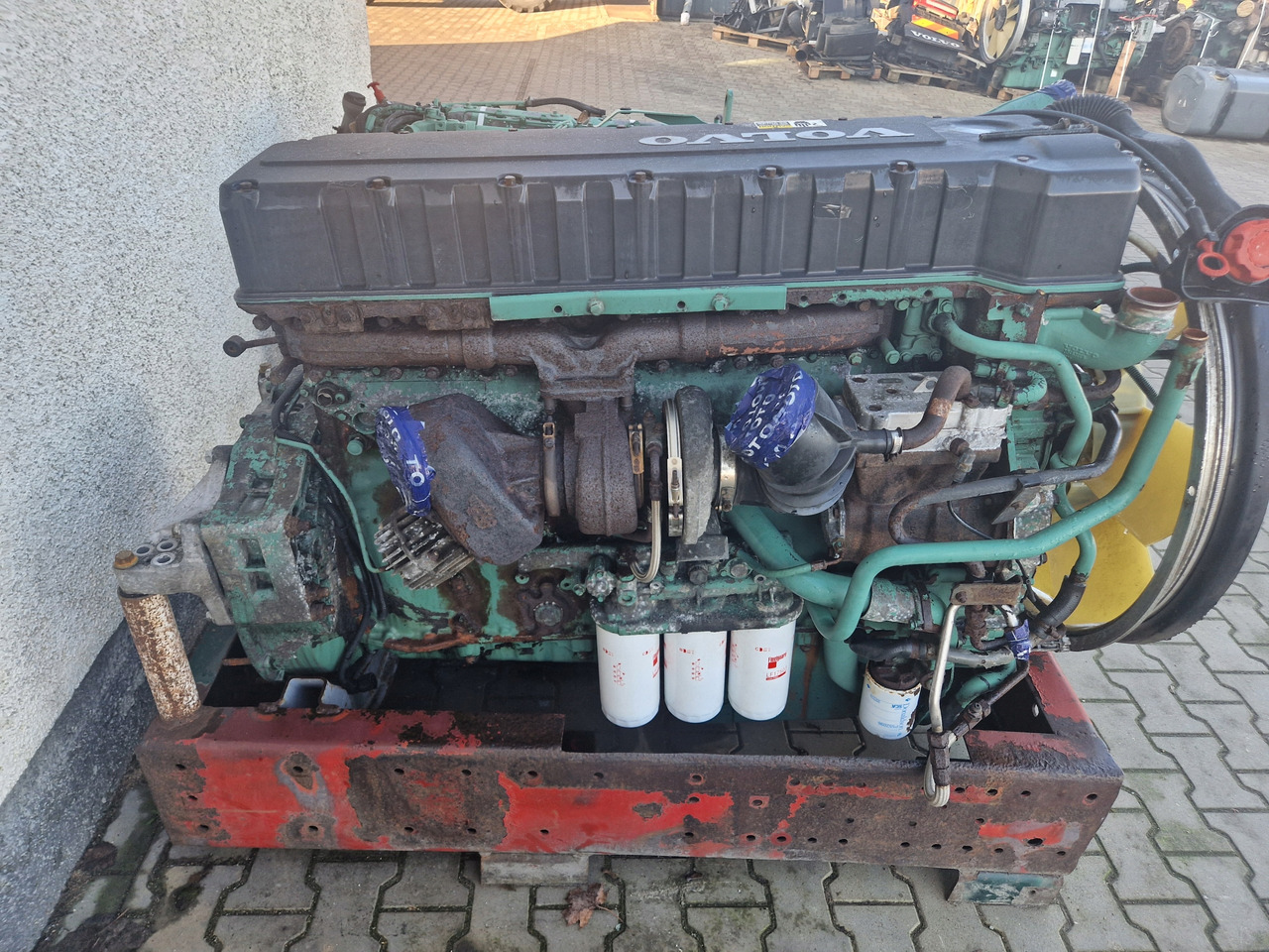 VOLVO KOMPLETNY VOLVO FH 12 FM 12 D12A 420 - Engine for Truck: picture 2 VOLVO KOMPLETNY VOLVO FH 12 FM 12 D12A 420 - Engine for Truck: picture 2