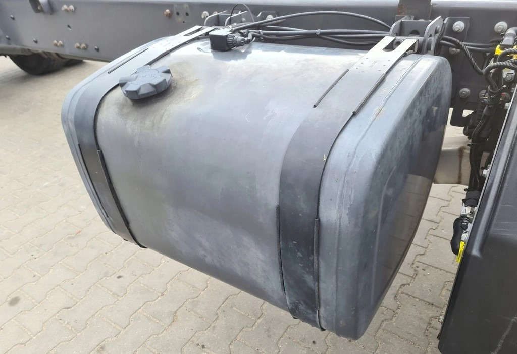 VOLVO ZBIORNIK PALIWA RENAULT DXI GAMA T D C VOLVO FH FM FL FE LOW DECK 83x69x56 - Fuel tank for Truck: picture 3 VOLVO ZBIORNIK PALIWA RENAULT DXI GAMA T D C VOLVO FH FM FL FE LOW DECK 83x69x56 - Fuel tank for Truck: picture 3