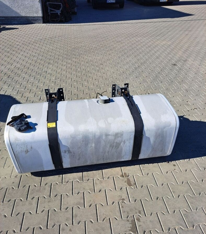 VOLVO ZBIORNIK PALIWA VOLVO FH FM FMX FL FE RENAULT GAMA T D RANGE LOW DECK MEGA - Fuel tank for Truck: picture 1 VOLVO ZBIORNIK PALIWA VOLVO FH FM FMX FL FE RENAULT GAMA T D RANGE LOW DECK MEGA - Fuel tank for Truck: picture 1