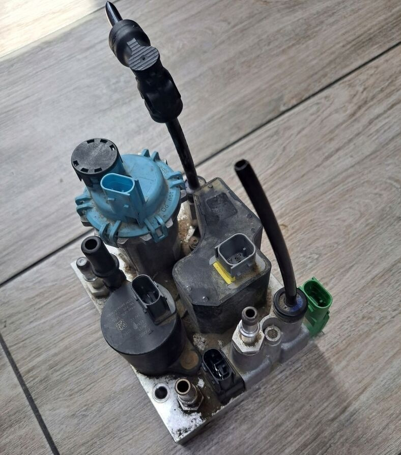 Volvo FH 4 23387854   Volvo FH 4 FMX / Renault Gama T - Exhaust system for Truck: picture 1 Volvo FH 4 23387854   Volvo FH 4 FMX / Renault Gama T - Exhaust system for Truck: picture 1