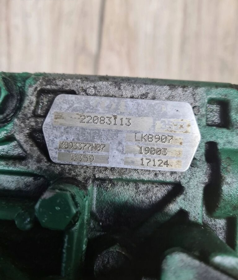 Volvo SPRĘŻARKA KOMPRESOR POWIETRZA FH 4 FH 16 EURO 6 22083113 Volvo VOLVO FH 4 FH 16 EURO 6 22083113 - A/C compressor for Truck: picture 2 Volvo SPRĘŻARKA KOMPRESOR POWIETRZA FH 4 FH 16 EURO 6 22083113 Volvo VOLVO FH 4 FH 16 EURO 6 22083113 - A/C compressor for Truck: picture 2