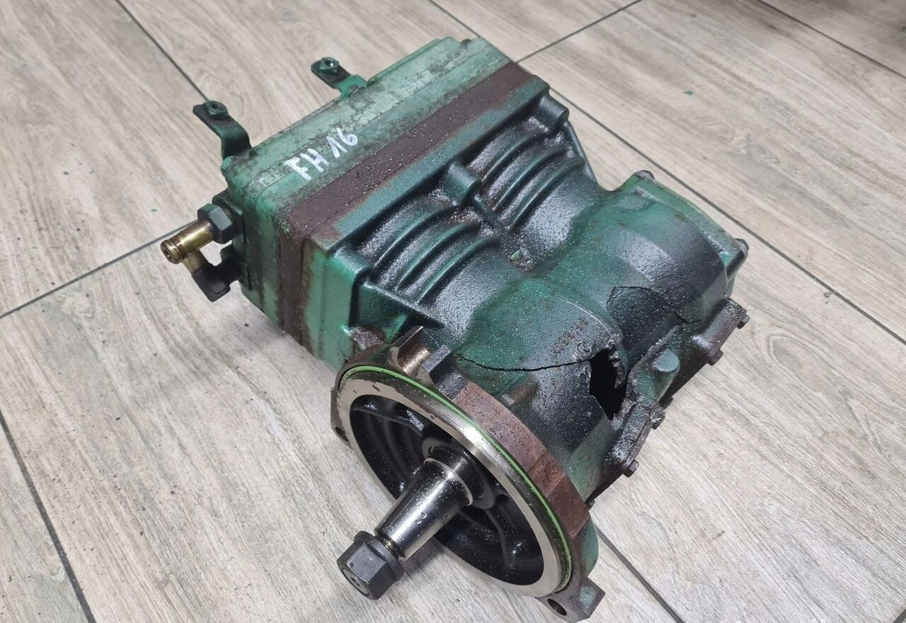 Volvo SPRĘŻARKA KOMPRESOR POWIETRZA FH 4 FH 16 EURO 6 22083113 Volvo VOLVO FH 4 FH 16 EURO 6 22083113 - A/C compressor for Truck: picture 3 Volvo SPRĘŻARKA KOMPRESOR POWIETRZA FH 4 FH 16 EURO 6 22083113 Volvo VOLVO FH 4 FH 16 EURO 6 22083113 - A/C compressor for Truck: picture 3