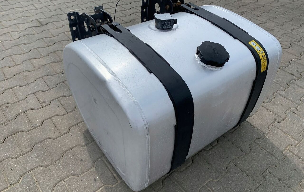 Volvo ZBIORNIK PALIWA RENAULT GAMA T VOLVO FH 4 FM 4 LOW DECK 82x69x56 21516469 - Fuel tank for Truck: picture 1 Volvo ZBIORNIK PALIWA RENAULT GAMA T VOLVO FH 4 FM 4 LOW DECK 82x69x56 21516469 - Fuel tank for Truck: picture 1
