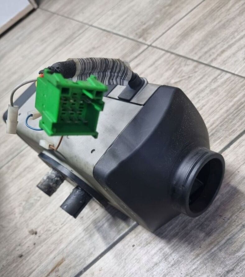Webasto 21017324 Volvo FH 13 FM 9 13 - Heating/ Ventilation for Truck: picture 1 Webasto 21017324 Volvo FH 13 FM 9 13 - Heating/ Ventilation for Truck: picture 1