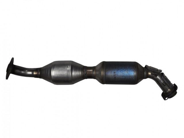 Toyota Roetfilter Partikelfilter DPF Land Crusier, Hilux - 2.4-2.8 D-4D. 3.0d 4. - Exhaust system for Car: picture 4 Toyota Roetfilter Partikelfilter DPF Land Crusier, Hilux - 2.4-2.8 D-4D. 3.0d 4. - Exhaust system for Car: picture 4